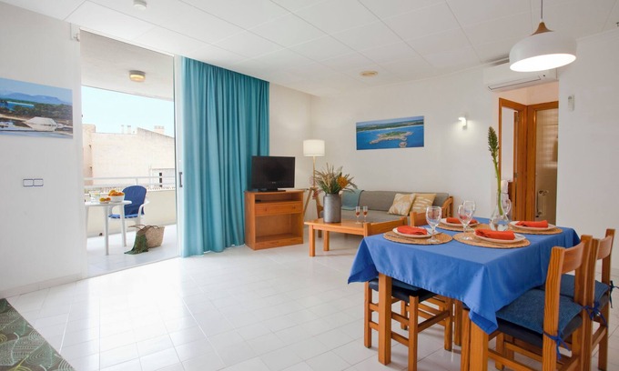 Colonia Sant Jordi Apartment | Apartment "Apartamento Es Trenc 2 Colonia de Sant Jordi" with Balcony, Wi-Fi & Air Conditioning