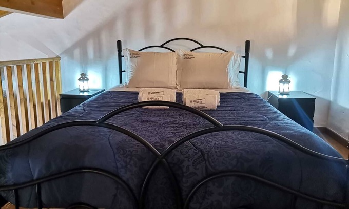 Barracao Apartment | Apartment "Estudio - Casa Pinheiro" with Mountain View, Shared Pool & Wi-Fi