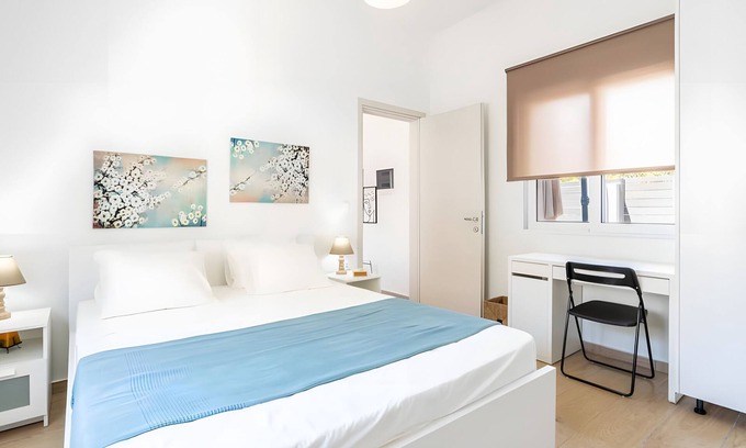 Rhodes Apartment | Apartment 'Evan Suites No 2' with Wi-Fi and Air Conditioning