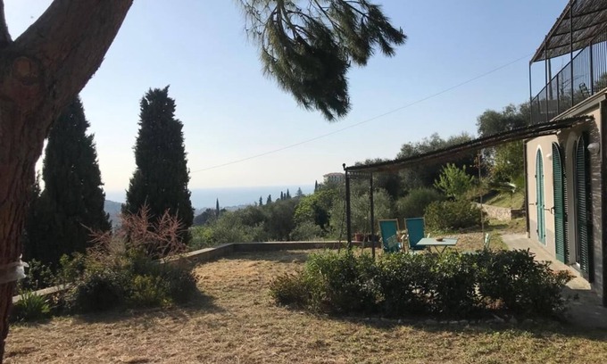 Diano Castello Apartment | Apartment Exclusive Outdoor(2+1persons)swimming pool olive grove sea view