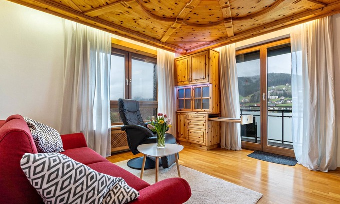 Baiersbronn Apartment | Apartment 'Ferienwohnung Panorama' with Mountain View, Shared Terrace and Wi-Fi