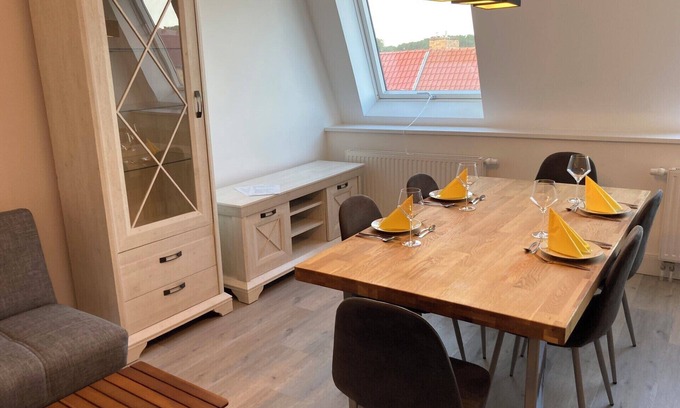 Lychen Apartment | Apartment 'Ferienwohnung Dg Links - Lychen' with Lake View, Shared Terrace and Wi-Fi