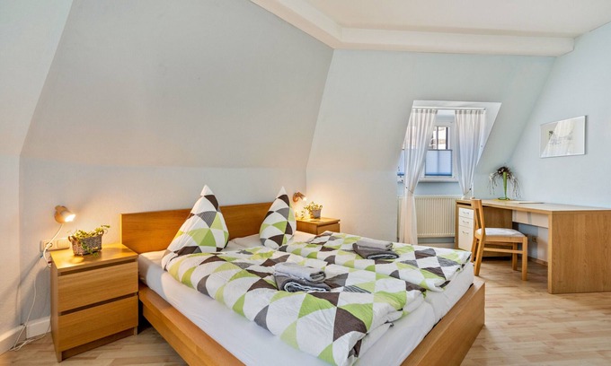 Meissen Apartment | Apartment 'Ferienwohnung 'Kirchenblick' with Wi-Fi