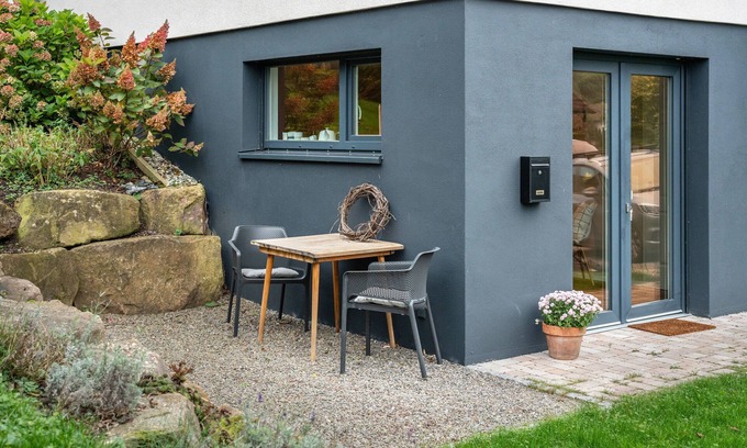 Oberschopfheim Apartment | Apartment 'Fewo Kleines Glück' with Private Terrace and Wi-Fi