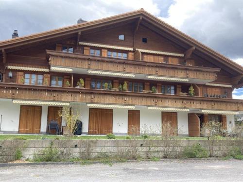 Saanenmoeser Apartment | Apartment Fichte - Sulliger by Interhome