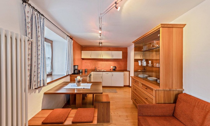 Fie allo Sciliar Apartment | Apartment "Florerhof Ferienwohnung Rose" with Mountain View, Sauna & Garden
