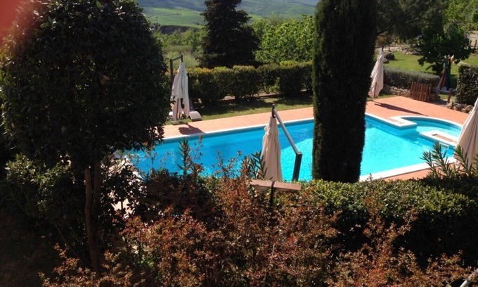 Iano Other | Apartment for 2 with beautiful view near San Gimignano and Volterra.