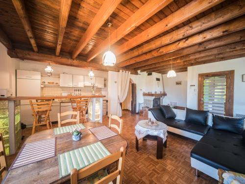 Dombasle-devant-Darney Apartment | Apartment in Darney with Meadow Views, cleaning included