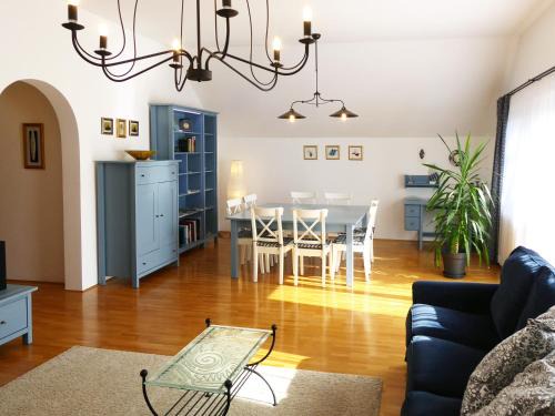 Radovljica Apartment | Apartment Galerija