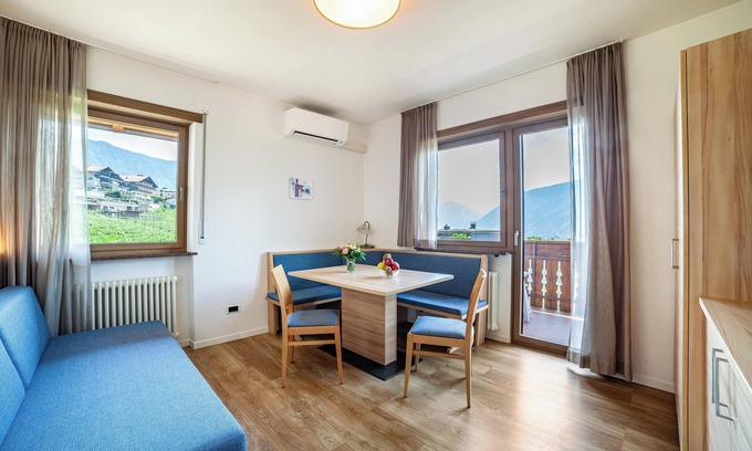 Schenna Apartment | Apartment "Gartenheim Martin" with Mountain View, Pool & Sauna