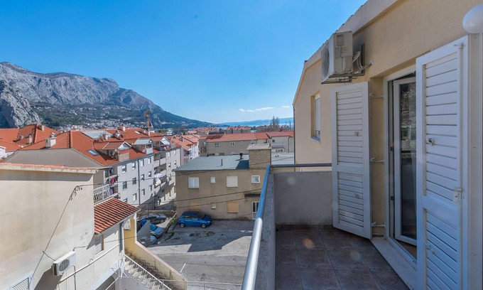 Omis Apartment | Apartment Goge (14971-A1) - Omis