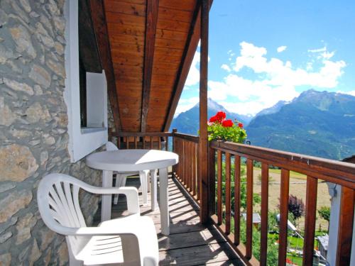 Saint-Nicolas Apartment | Apartment Grand Sarriod-2 by Interhome