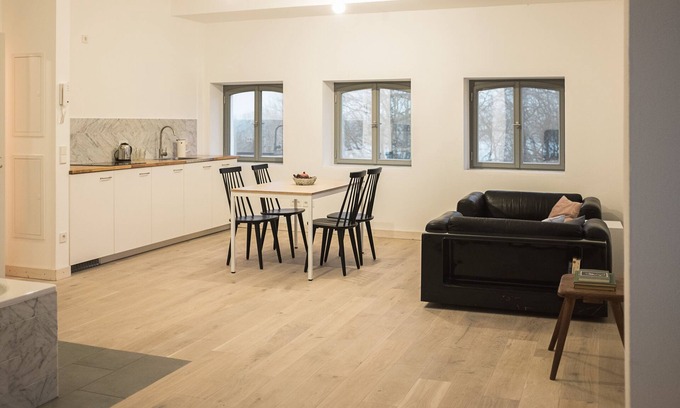 Poseritz Apartment | Apartment Gut Üselitz on Rügen - 2. Upper floor right 2