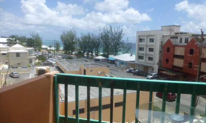 Hastings Apartment | Apartment Hastings Towers 3B opp Sea, Boardwalk, Mall, Restaurants & Bars!
