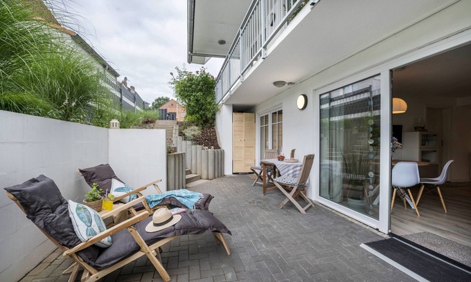 Alt-Travemunde/Ronnau Apartment | Apartment 'He, Wat Mooi' with Private Terrace and Wi-Fi