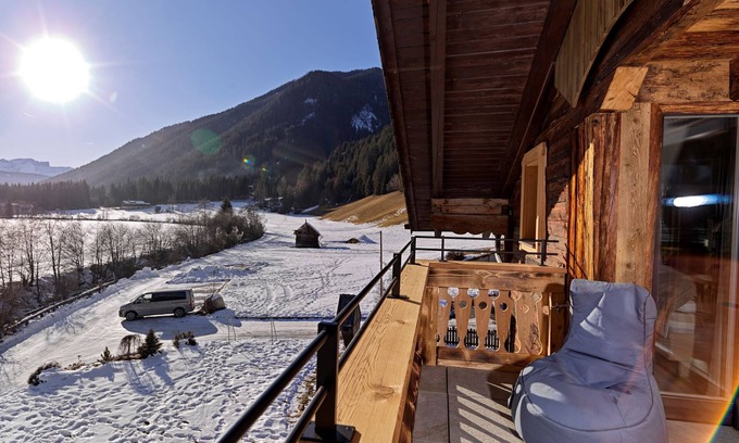 Prateria Apartment | Apartment “Hofchalet Blume - Örlerhof” with Mountain View, Sauna, Garden & Terrace