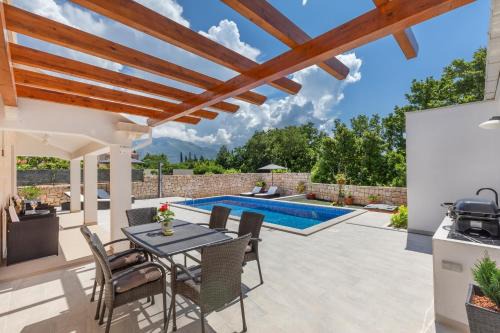 Cilipi Villa | Apartment Holiday home DoMa, Čilipi near Dubrovnik