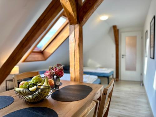 Bad Apartment | Apartment im Zentrum - Nähe Restaurant & Waschsalon - WLAN, Parkplatz, Bad & mehr