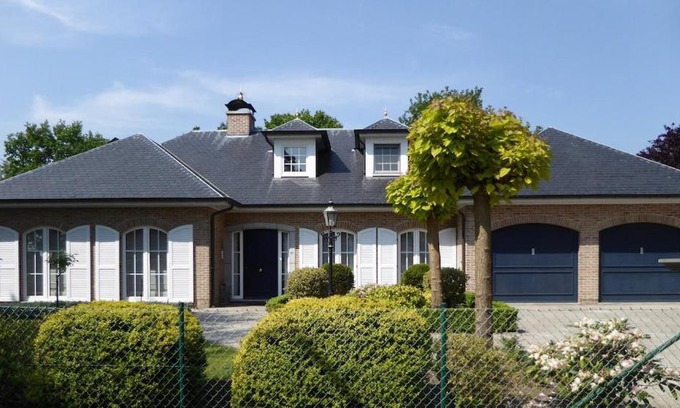 Kasterlee Apartment | Apartment in a villa