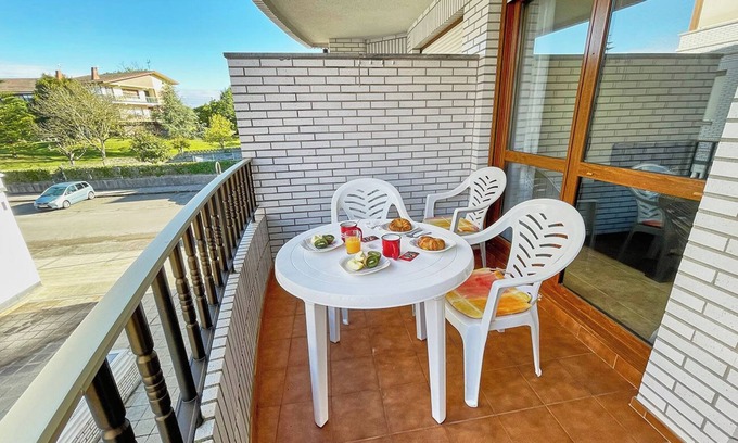 Ajo Apartment | Apartment in Ajo, Cantabria. 1.5 km from the beaches