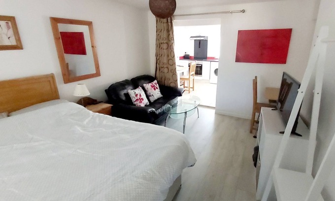 Basingstoke Apartment | Apartment in Basingstoke