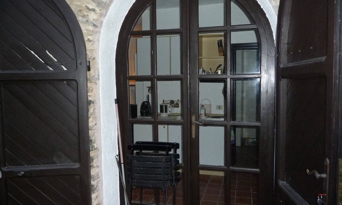 Casanova Lerrone Apartment | Apartment in castle-like country house (Rustico)