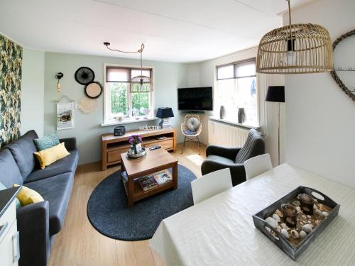 t Zand Apartment | Apartment in Callantsoog near North Holland Coast, cleaning included