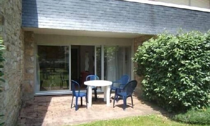 Carnac Apartment | Apartment in charming granite residence by the sea
