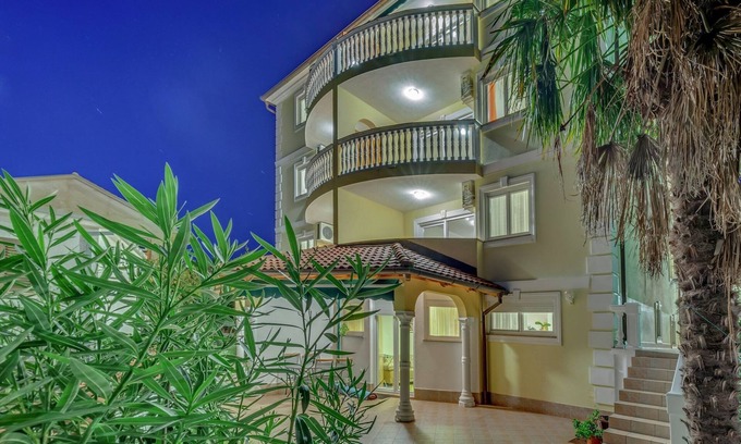 Crikvenica Apartment | Apartment in Crikvenica near Sandy Beach