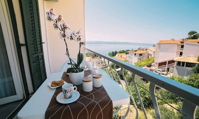 Duce Apartment | Apartment in Duće with Seaview, Balcony, Air condition, WIFI (4167-8)