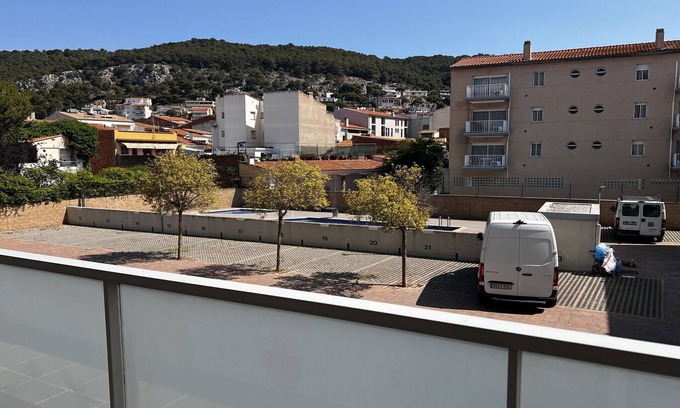 L'Estartit Apartment | Apartment in Estartit with garden