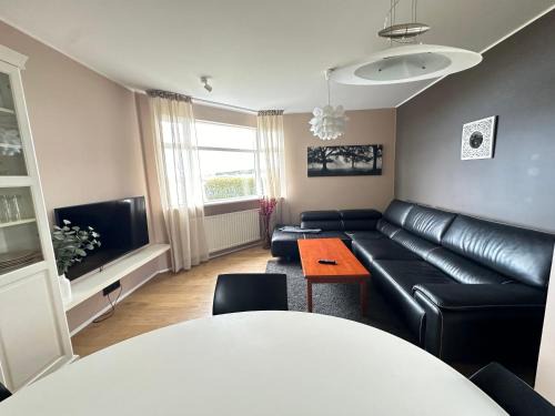 Reykjavik Apartment | Apartment in Huldubraut in Kópavogur - Birta Rentals