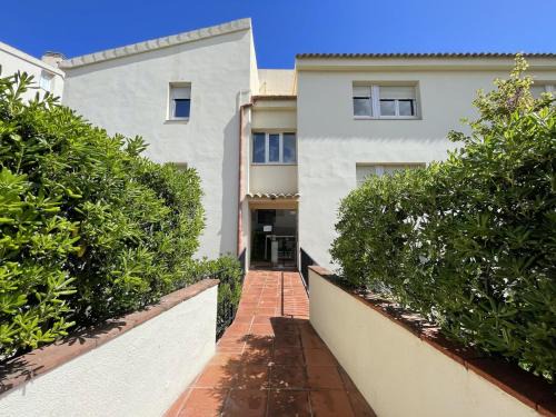 Ultramort Apartment | Apartment in L'Escala near Sandy Beach