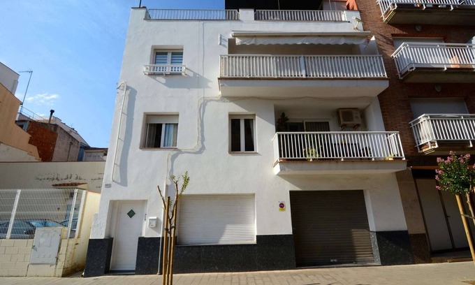 L'Estartit Apartment | Apartment in L’Estartit near Illes Medes