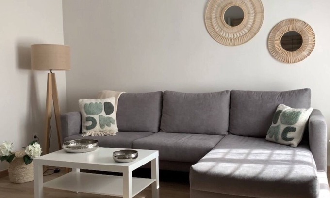 La Malva-rosa Apartment | Apartment in Malvarrosa beach: Ones de mar