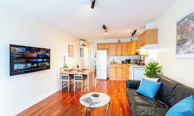 Marconi-Alexandra Apartment | Apartment in Montreal's Little Italy