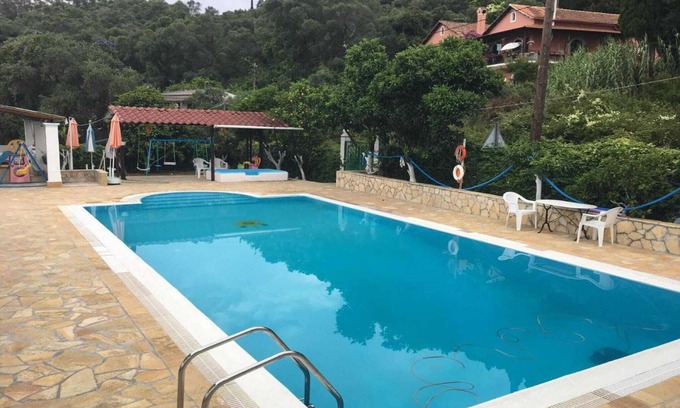Dafnata Apartment | Apartment in Mpenitses with Sea Views & Pool