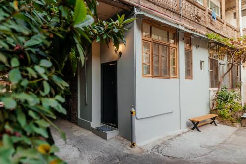 Sololaki Apartment | Apartment in Old City Center