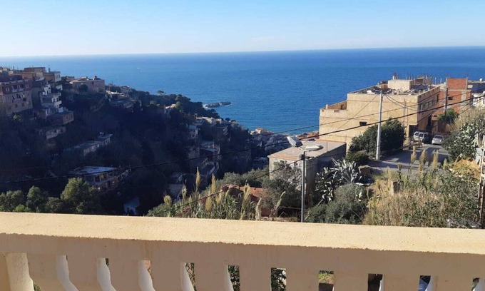 Algiers Apartment | Apartment in perfect condition sea view