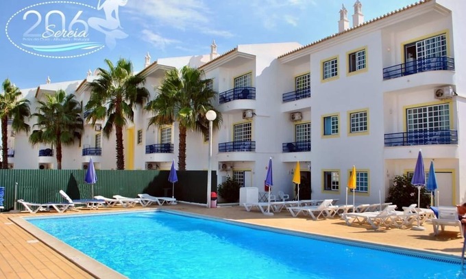 Areias de Sao Joao Apartment | Apartment in Albufeira, Praia da Oura with pool and great location
