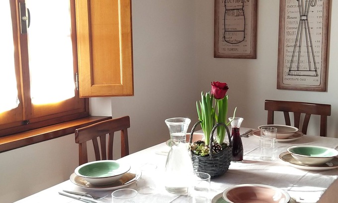 Florence Apartment | Apartment in the Florence hills