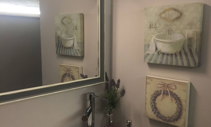 Borgo Po Apartment | Apartment in the most exclusive area of Turin, a stone's throw from the center.