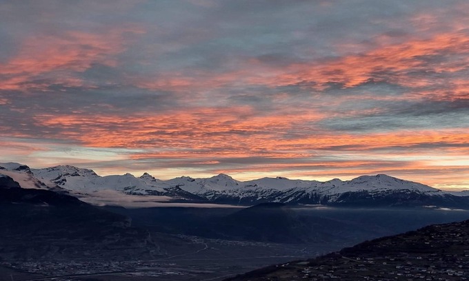 Nendaz Apartment | Apartment in Veysonnaz with Stunning Views