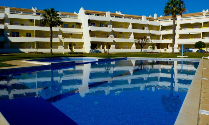 Vilamoura Apartment | Apartment in Vilamoura 900m from Falésia beach/Marina with pool