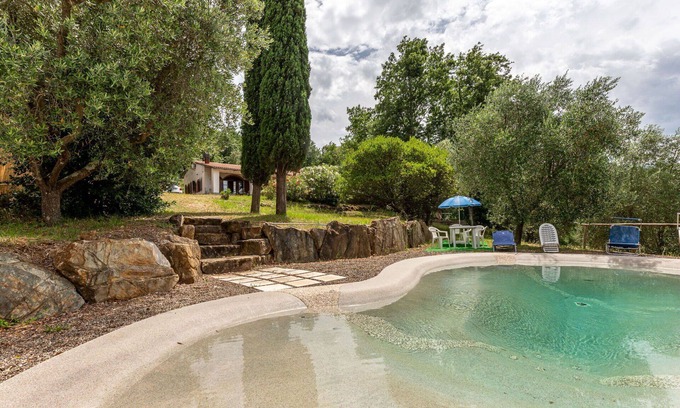 Cinigiano House | Apartment in villa with A/C, pool, WIFI, TV, terrace, pets allowed, panoramic view, parking