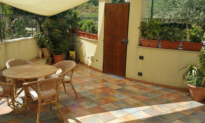 Villaggio Mose House | Apartment in villa with use Pool. Terrace, Parking