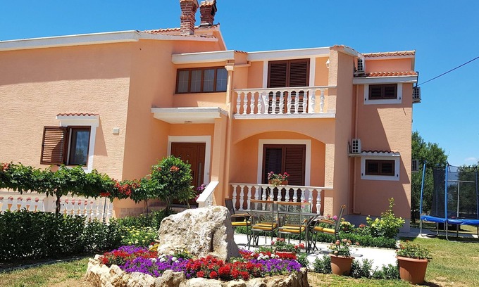 Vrsi Apartment | Apartment in Vrsi near the Sea