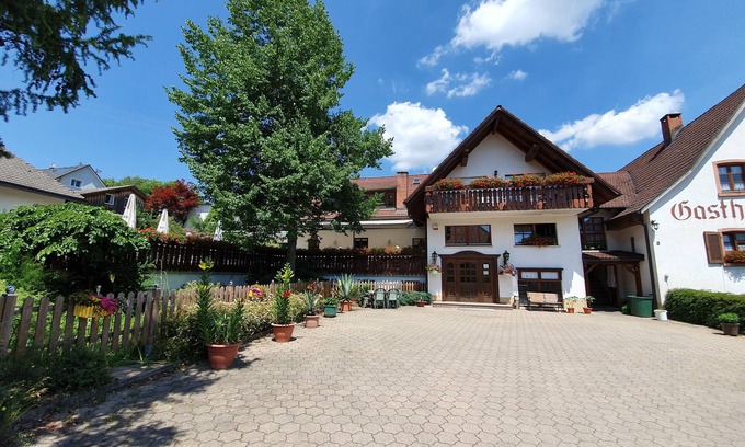 Kleines Wiesental Apartment | Apartment in Wies at the foot of the Köhlgarten. Many hiking possibilities