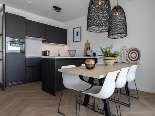Oranjeplaat House | Apartment in Zeeland with Marina and Views, cleaning included