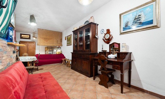 Teulada Apartment | Apartment 'Isola Rossa Casa' with Wi-Fi